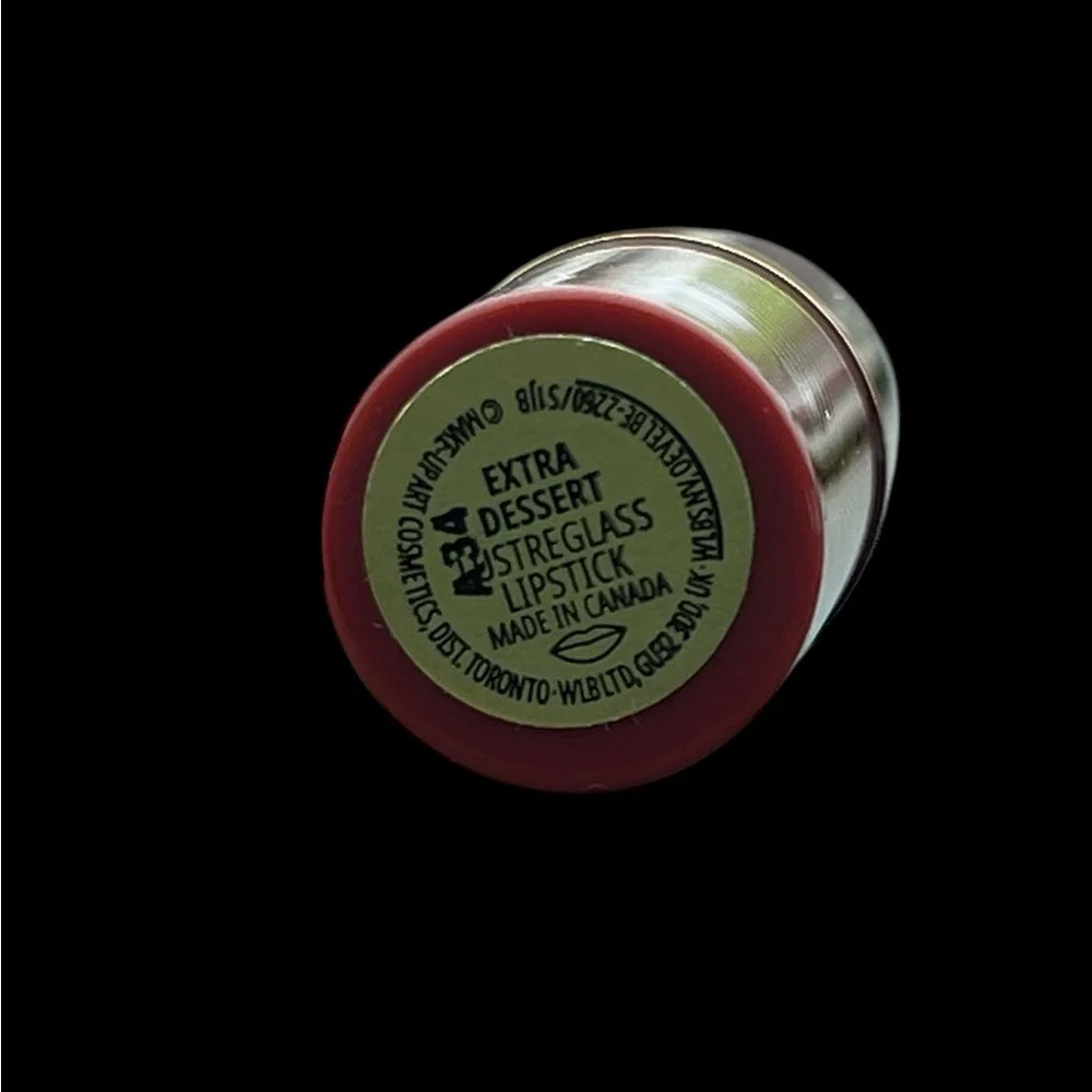 MAC Holiday 2024 Limited Edition Mini Lipstick - EXTRA DESSERT